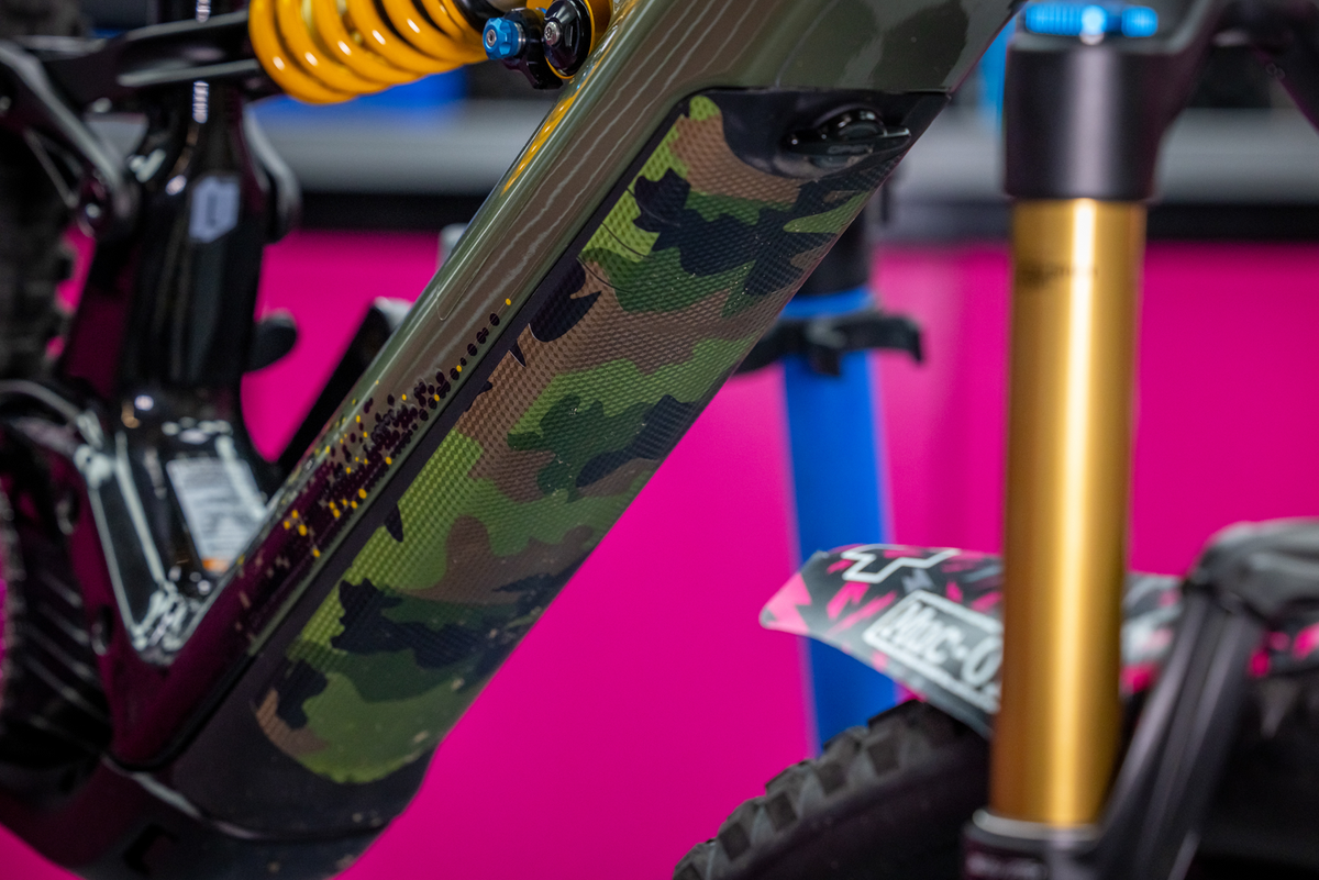 MUC-OFF USA Frame Protection Kit - E-MTB - Camo 20319 – Hog Parts Pros